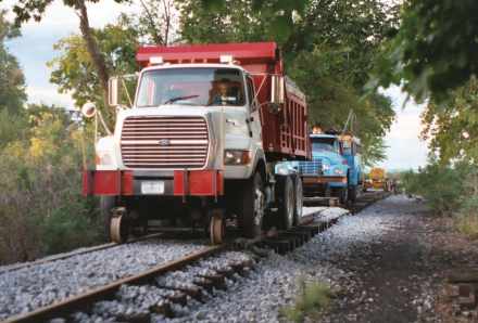 The truck is loaded in the museum yard and runs on the track to the work area.